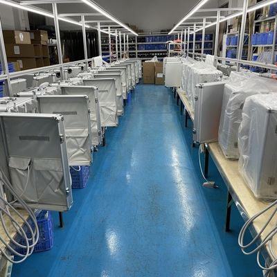 Dişçi Fonksiyonel Araç Mobil Diş Teslimi Birimi Valize Tasarımı 550W hava kompresörü ile taşınabilir diş birimi