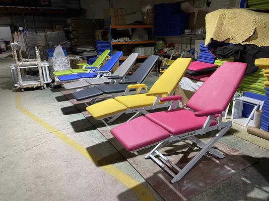 Paslanmaz çelik tükürüklü enstrüman tepsisi ve hareketli hafif katlanabilir dişçi sandalyesi ile katlanabilir taşınabilir dişçi sandalye birimi